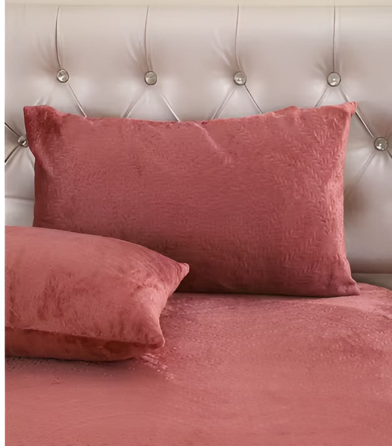 PREMIUM 500 TC HEAVY VELVET WARM FITTED BEDSHEET WITH ELASTIC ALL AROUND having Embossing Floral design