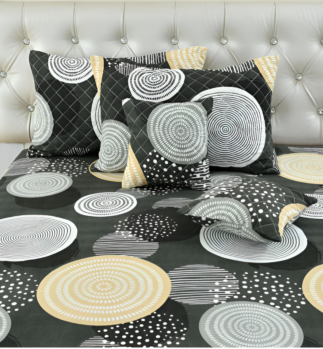 Premium 5-Piece Cotton Bedding Set: Includes 1 Flat Bedsheet, 2 Quilted Zipped Pillow Covers, 2 Quilted Cushion Covers, and 2 Cushion Fillers