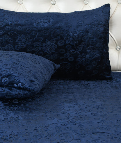PREMIUM 500 TC HEAVY VELVET WARM  FITTED BEDSHEET WITH ELASTIC ALL AROUND having Embossing Floral design