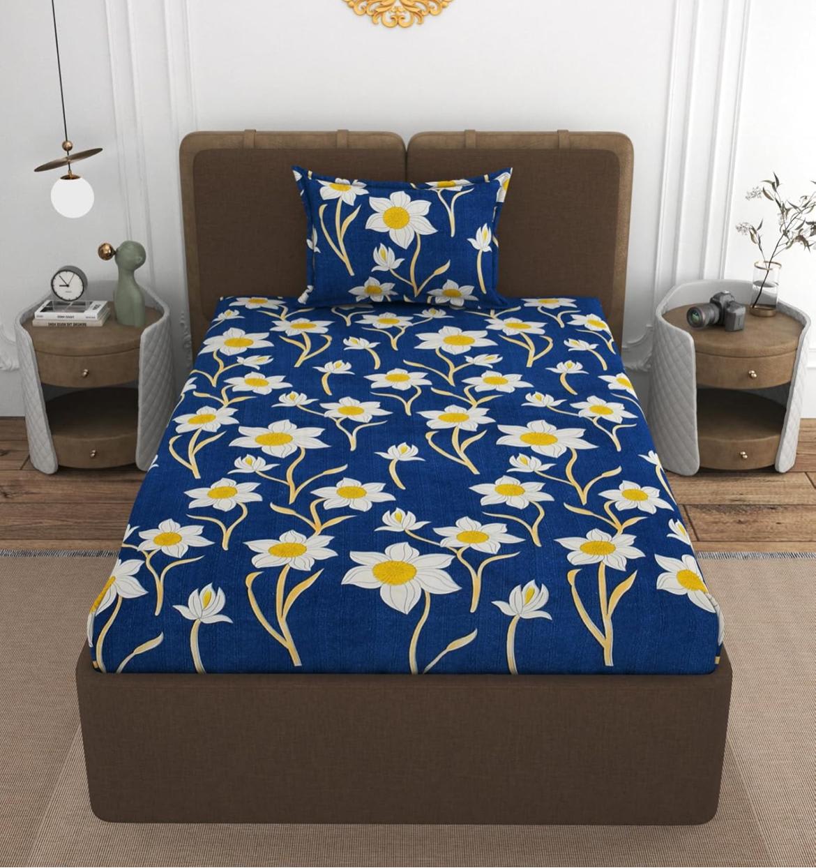 220 TC Single Bed Fitted Bedsheet Having Size 36X72 (Fits Upto 8 Inches Of Mattress)