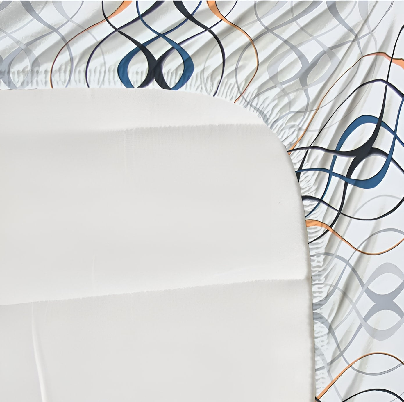 WHITE CIRCLES 220 TC Fitted Floral Bedsheet with 2 Pillow Covers (72X78X upto 10'') & 360 Degree Elasticated